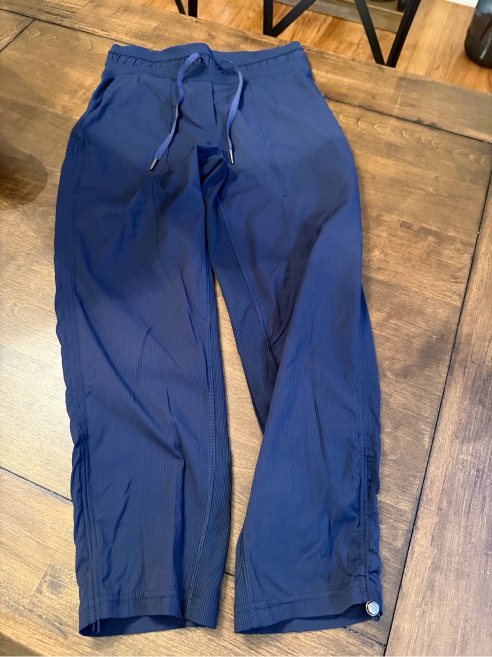 lululemon athletica Navy Cropped Drawstring Ankle Pants
